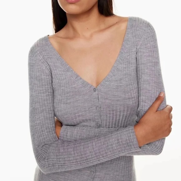 Aritzia The Group By Babaton Avalon Midi Dress Buttons Bodycon Stretch Fitted - Picture 5 of 16